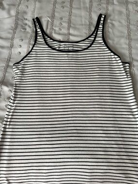 Old Navy Black & White Striped Tank XLT Generous Fit